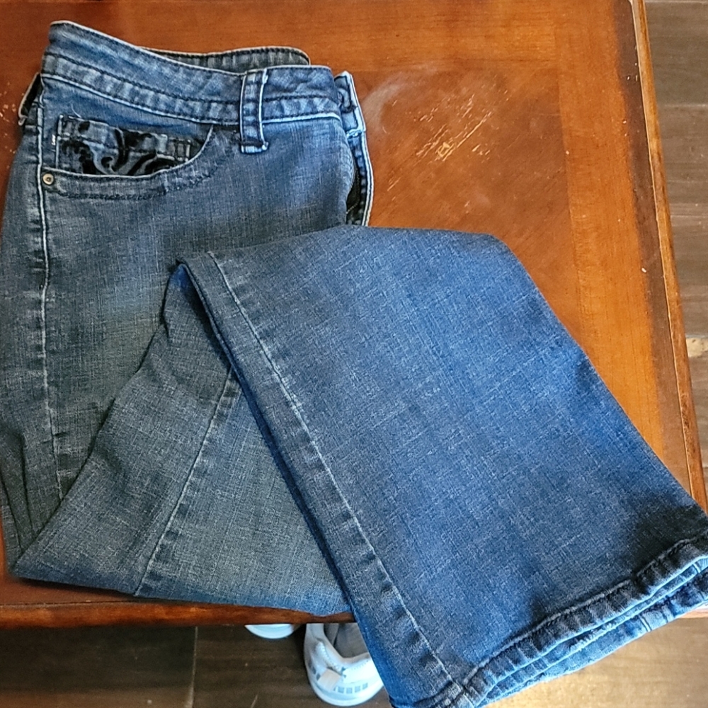 Lee Straight Leg Jeans - Size 16 Short
